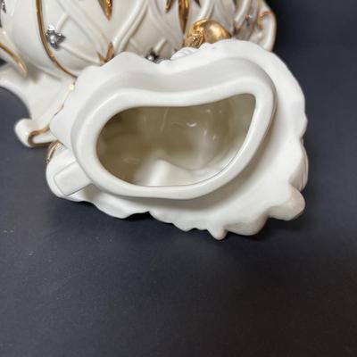 LOT 85: Lenox Florentine & Pearl Santa Teapot
