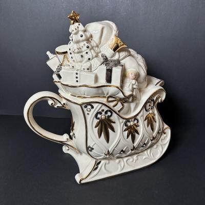 LOT 85: Lenox Florentine & Pearl Santa Teapot