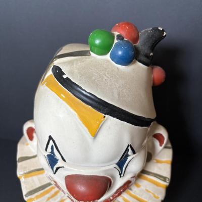 LOT 87: Vintage McCoy Jojo the Clown Cookie Jar