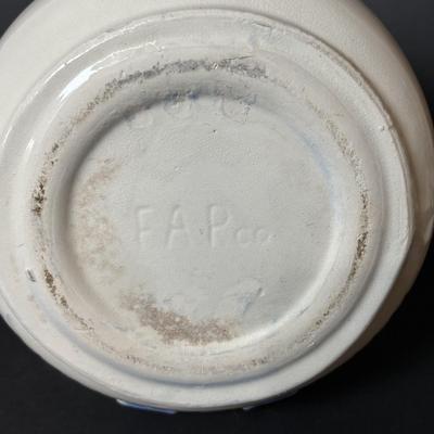 LOT 92: Vintage FAP (Fredericksburg Art Pottery) Windmill Cookie Jar