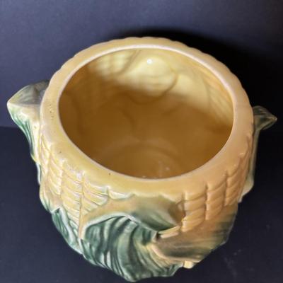LOT 96: Vintage Stanford Ware Ceramic Corncob Collection: Cookie Jar, Pitcher, Covered Bowls