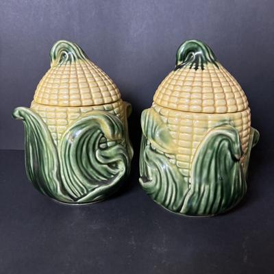 LOT 96: Vintage Stanford Ware Ceramic Corncob Collection: Cookie Jar, Pitcher, Covered Bowls