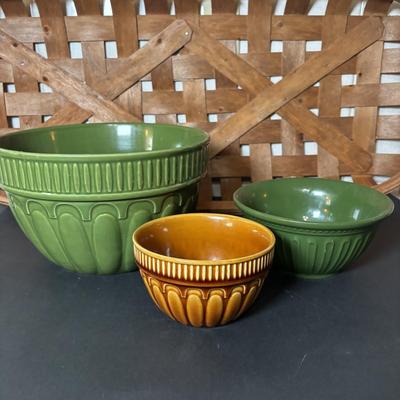 LOT 98: Vintage & Home Decor Kitchen Collection: Rolling Pins, Mason Jars, Ceramic Rooster, 3-Tier Tray, Large Basket & More