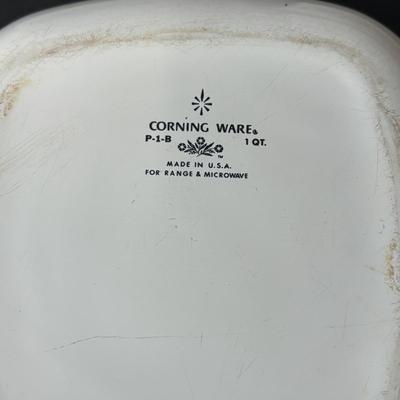 LOT 100: Corning Ware Collection: Blue Cornflower, Country Cottage, Callaway Ivy and Forever Yours