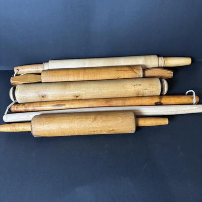 LOT 104: Vintage Rolling Pins, Primitive Vegetable/Cabbage Slicer and Wooden Bowl