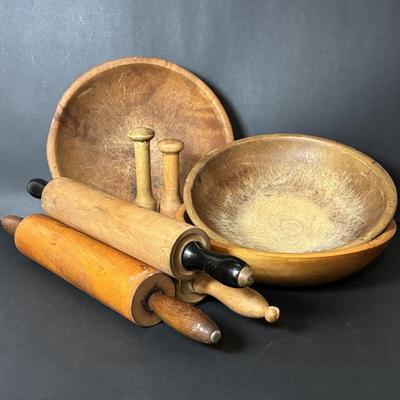 LOT 105: Vintage/Primitive Wooden Bowls (3), Rolling Pins (3), Wooden Pestle (2)