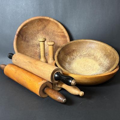 LOT 105: Vintage/Primitive Wooden Bowls (3), Rolling Pins (3), Wooden Pestle (2)