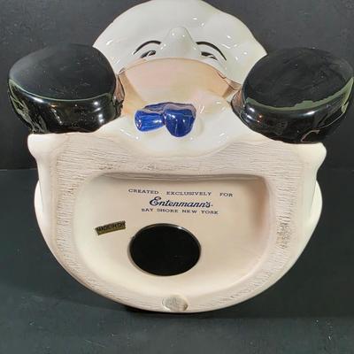 LOT 109: Vintage Entenmann's Exclusive Ceramic Baker Piggy Bank & Pillsbury Doughboy 1988 Ceramic Planter/Scrubber Holder With...