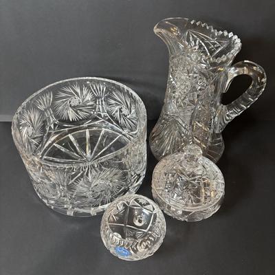LOT 117: Vintage American Brilliant Period Cut Crystal Pitcher, Hand Cut Crystal Open Footed Bowl Made In Poland, Beautiful Bohemian Cut...