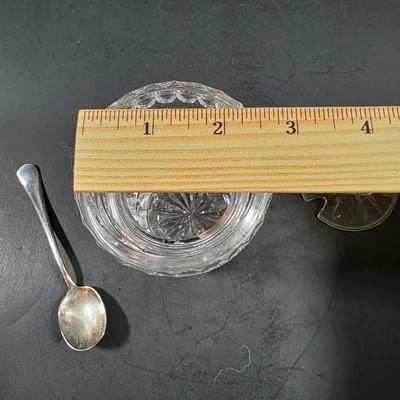LOT 122: Waterford Crystal Lidded Sugar Bowl w/Sterling Silver Spoon & Waterford Lidded Biscuit Jar, Along With 6 Crystal Knife Rests