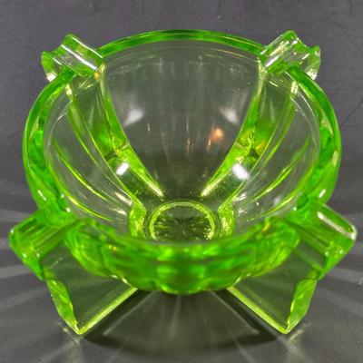 LOT 123: Vintage Uranium Items, 2 Large & 7 Small Furniture Sliders, Sunflower Ashtray, Art Deco Ashtray & 4 Small Fire King Dishes
