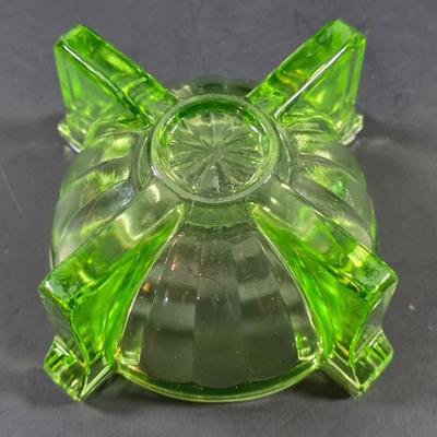 LOT 123: Vintage Uranium Items, 2 Large & 7 Small Furniture Sliders, Sunflower Ashtray, Art Deco Ashtray & 4 Small Fire King Dishes