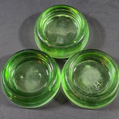 LOT 123: Vintage Uranium Items, 2 Large & 7 Small Furniture Sliders, Sunflower Ashtray, Art Deco Ashtray & 4 Small Fire King Dishes