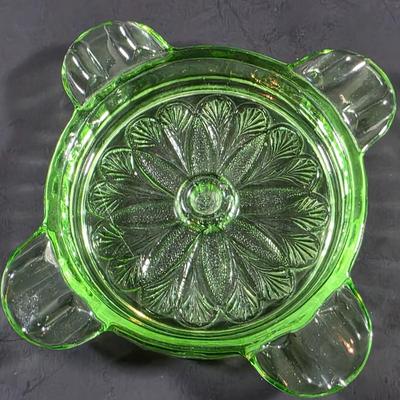 LOT 123: Vintage Uranium Items, 2 Large & 7 Small Furniture Sliders, Sunflower Ashtray, Art Deco Ashtray & 4 Small Fire King Dishes