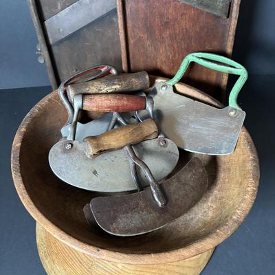 LOT 126: Antique Food Choppers, Primitive Slaw/Vegetable Slicer and Vintage Munising Wooden Bowls (2),