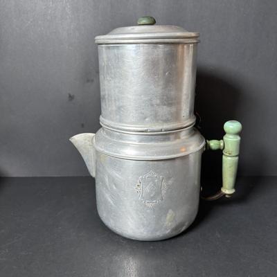 LOT 127: Vintage Milk Glass Shakers (3), Small Cast Irion Corn Stick Pan and Enamel Ware Collection
