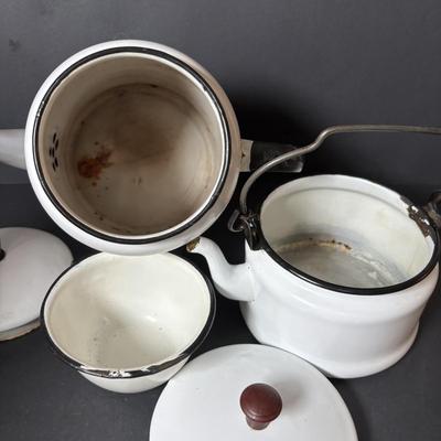 LOT 127: Vintage Milk Glass Shakers (3), Small Cast Irion Corn Stick Pan and Enamel Ware Collection