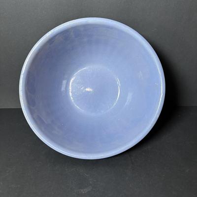 LOT 131: Vintage Watt Blue Mixing Bowl, Wesson Oil Mayonnaises Maker, Food Choppers and Shawnee Flower Pot Salt/Pepper Shakes
