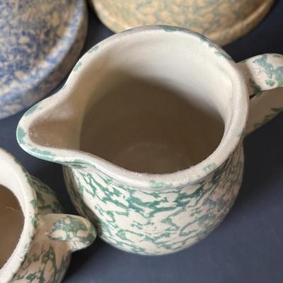 LOT 132: Vintage Spongeware Pottery Collection: Marked R.R.P. Roseville, Stamped R.R.P Roseville, Stamped Robinson Ransbottom Roseville...