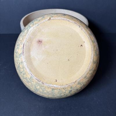 LOT 132: Vintage Spongeware Pottery Collection: Marked R.R.P. Roseville, Stamped R.R.P Roseville, Stamped Robinson Ransbottom Roseville...