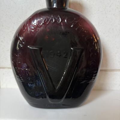 LOT 135: Vietnam Memorial Jaycees Bottles, Millville NJ, First National Bank of Vermont Bank, Clevenger Brothers and Others