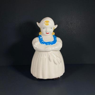LOT 136: Vintage Shawnee Dutch Girl Cookie Jar