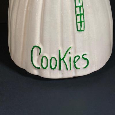 LOT 138: Vintage McCoy Black Americana Cookie Jar