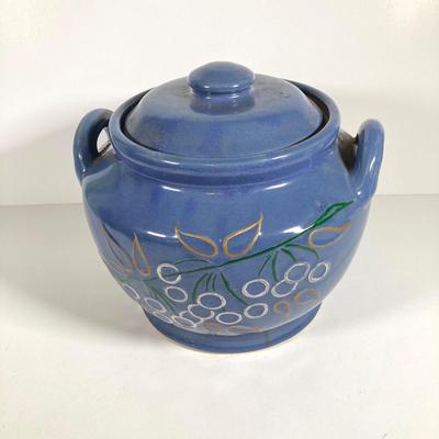 LOT 146: Vintage Cookie Jar / Stoneware Bean Pot with Handles and Lid