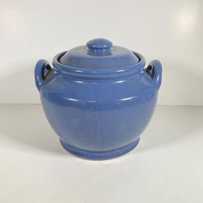 LOT 146: Vintage Cookie Jar / Stoneware Bean Pot with Handles and Lid