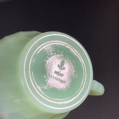 LOT 151: Collection of Assorted Vintage Jadeite (Anchor Hocking and More)
