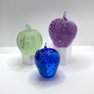 LOT 153: Collection of Vintage Glass Paperweights - Apples and Pumpkin