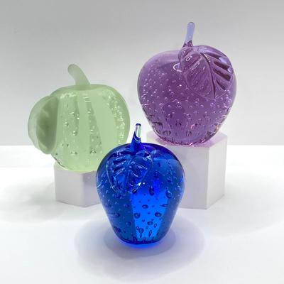 LOT 153: Collection of Vintage Glass Paperweights - Apples and Pumpkin