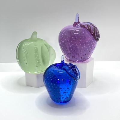 LOT 153: Collection of Vintage Glass Paperweights - Apples and Pumpkin