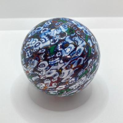 LOT 155: A DeAngelo Signed Art Glass Paperweight