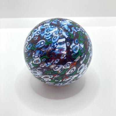 LOT 155: A DeAngelo Signed Art Glass Paperweight
