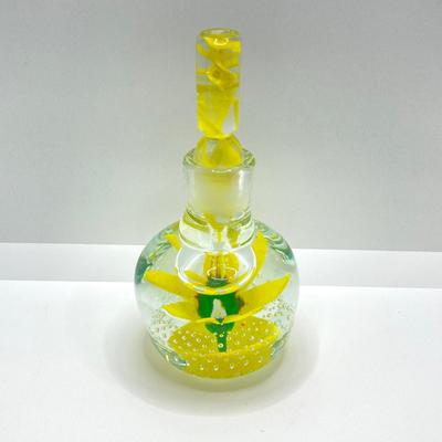LOT 193: Vintage Yellow Art Glass Perfume Bottle and Cut Glass Hair Receiver