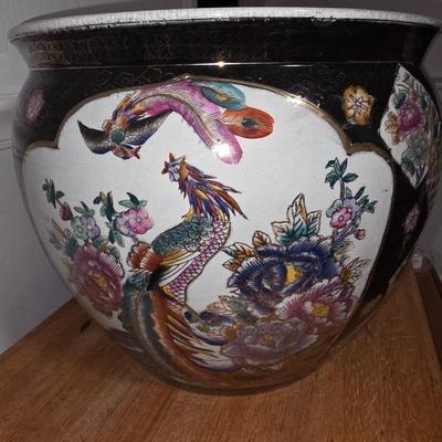 Oriental Floral Flower Pot.