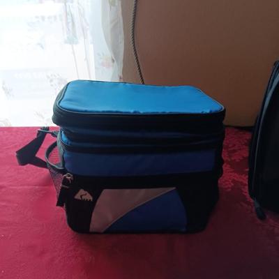 LUNCH COOLER AND TAMRAC BACKPACK