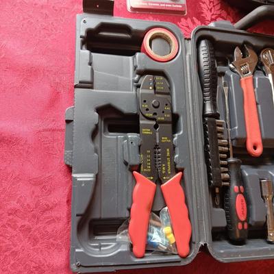 120 PC TOOL KIT, SAFETY GLASSES & NEW ROTARY CUTTING DISCS