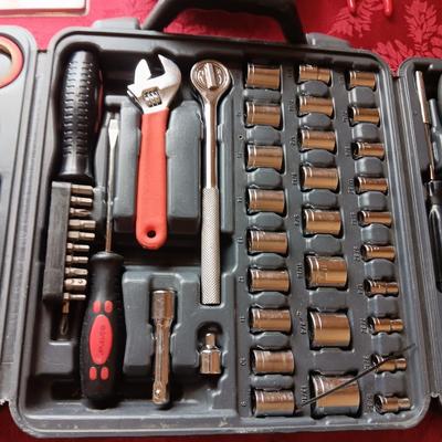 120 PC TOOL KIT, SAFETY GLASSES & NEW ROTARY CUTTING DISCS