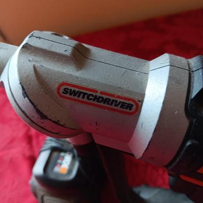 WORX 20V CORDLESS DRILL WITH CHARGER AND 2 BATTERIES. PANAVISE & CASTERS