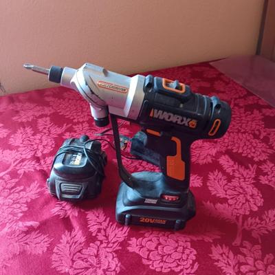 WORX 20V CORDLESS DRILL WITH CHARGER AND 2 BATTERIES. PANAVISE & CASTERS