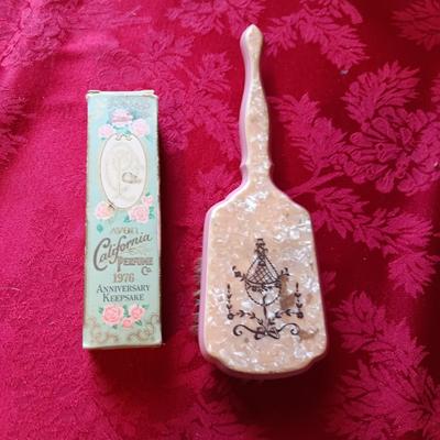 VINTAGE BEADED PURSE IN NEED OF REPAIR, OLD HAIR BRUSHES, DUCK HEAD SHOE HORN AND OLD AVON PERFUME