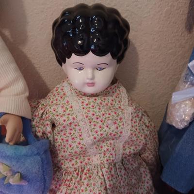 SEYMOUR MANN AND OTHER PORCELAIN DOLLS