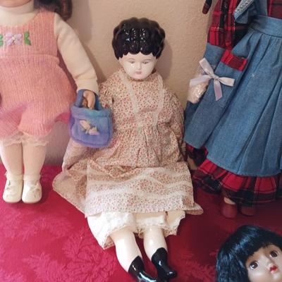 SEYMOUR MANN AND OTHER PORCELAIN DOLLS