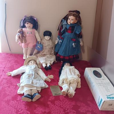 SEYMOUR MANN AND OTHER PORCELAIN DOLLS
