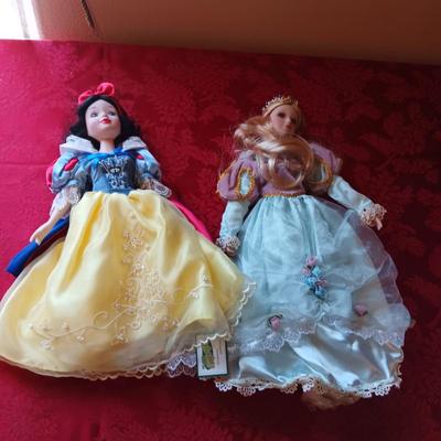 SNOW WHITE AND A FAIRY PRINCESS PORCELAIN DOLLS