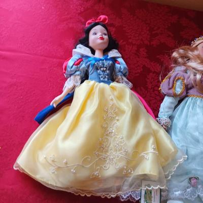 SNOW WHITE AND A FAIRY PRINCESS PORCELAIN DOLLS
