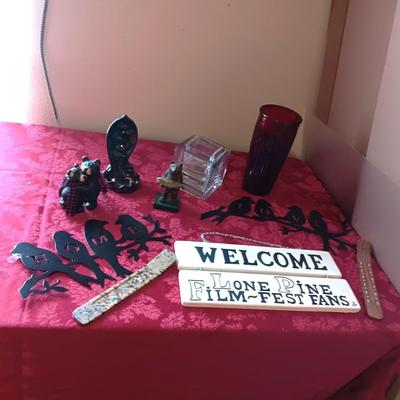 WALL HANGINGS AND VARIOUS KNICK KNACKS