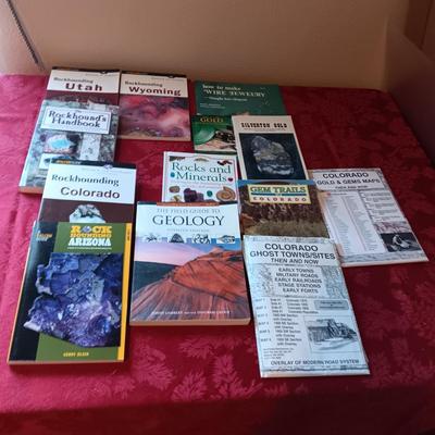 MOSTLY ROCKHOUNDING BOOKS